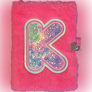 🐣 Fuzzy initial diary with lock and key 💞